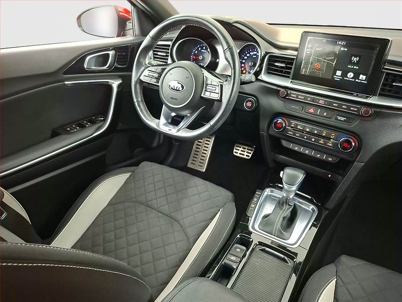 Kia Pro_Ceed (2019) GT-Line 1.4 T-GDI, Automat, ČR - fotka 7 z 23