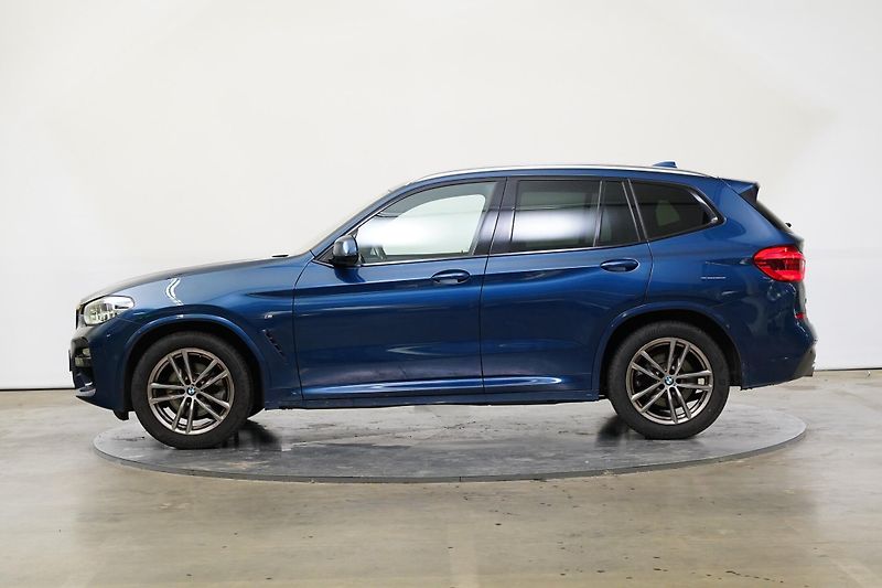 BMW X3 - fotka 3 z 26