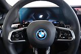 BMW Řada 5 550e xDrive Touring - náhled 31