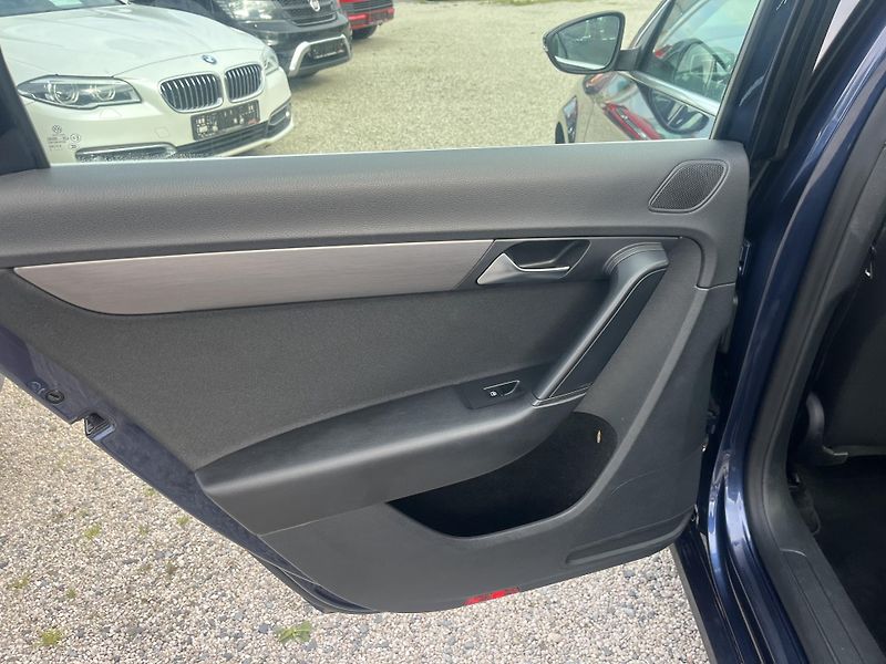 Volkswagen Passat (2013) 1.4TSi 90kw 1.Majitel  - fotka 13 z 21