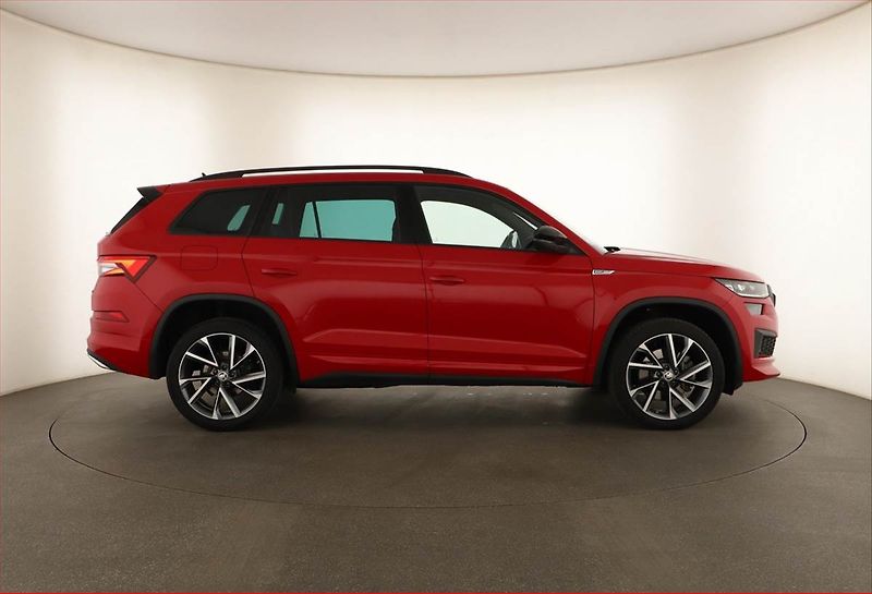 Škoda Kodiaq (2024) 2.0 TDI - fotka 6 z 19