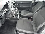Škoda Fabia (2021) 1.0 TSi, 2.maj,ČR, Ambition - náhled 9