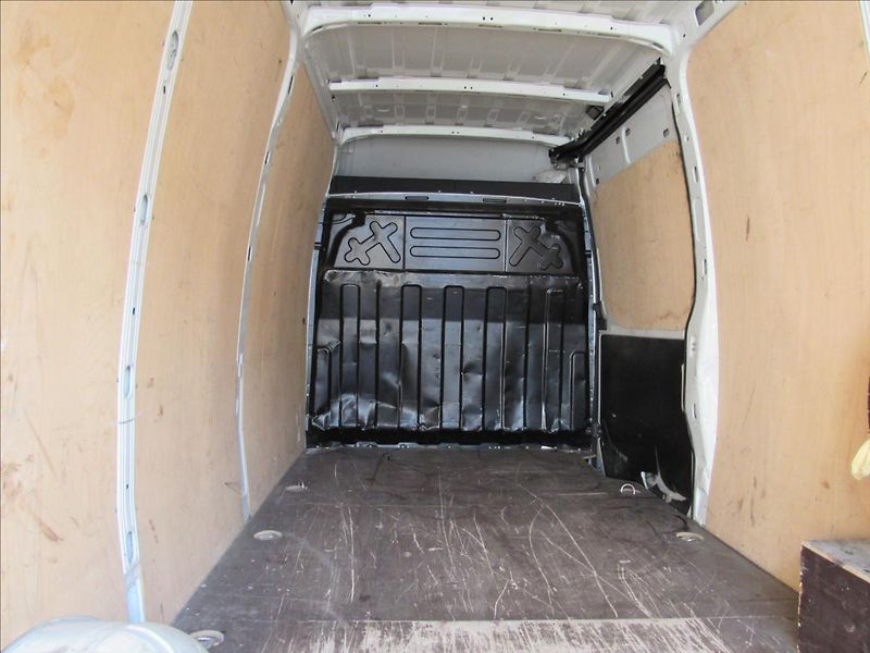 Iveco Daily 2,3 L4H4 115kW Maxi  35S16 - fotka 23 z 32