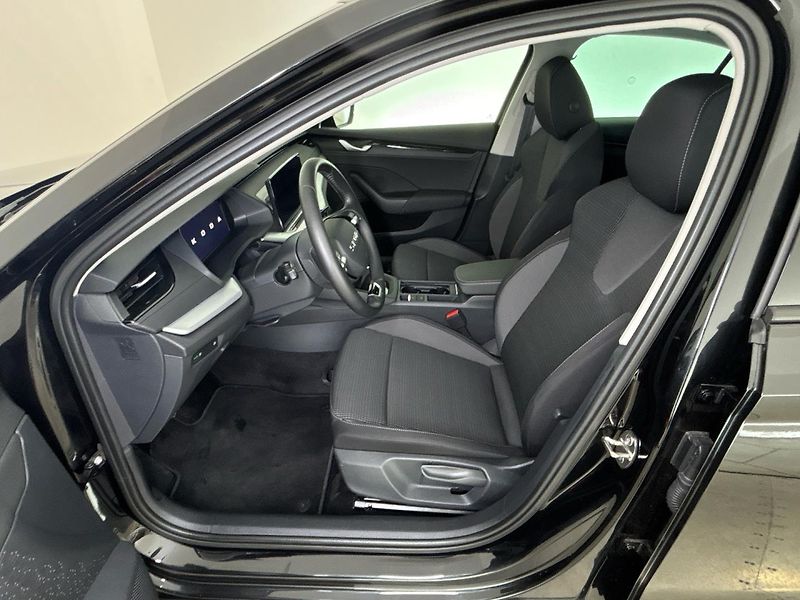 Škoda Octavia Selection - fotka 7 z 29