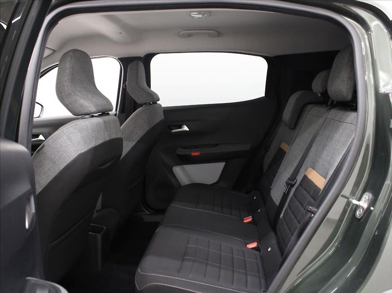 Citroën C3 Aircross 1,2 Turbo 100k PLUS 26tkm. - fotka 7 z 21