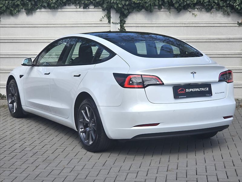 Tesla Model 3 0,0 LR 4x4 SOH 91% NEHAVAR. 1. - fotka 5 z 21