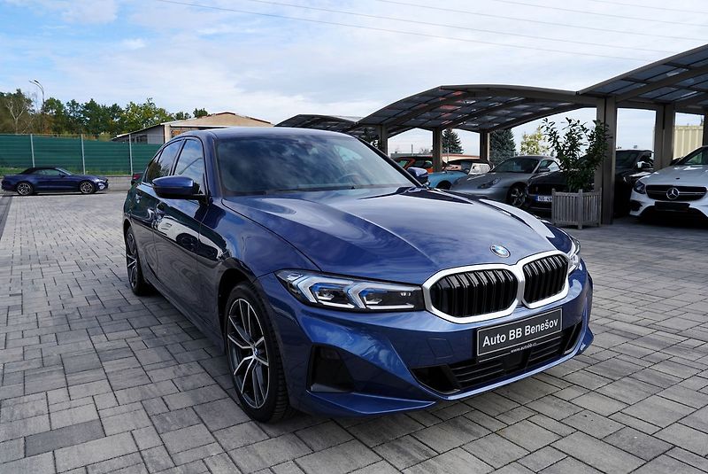BMW Řada 3 320d xDrive/Lasery/kůže/1.maj. - fotka 8 z 40