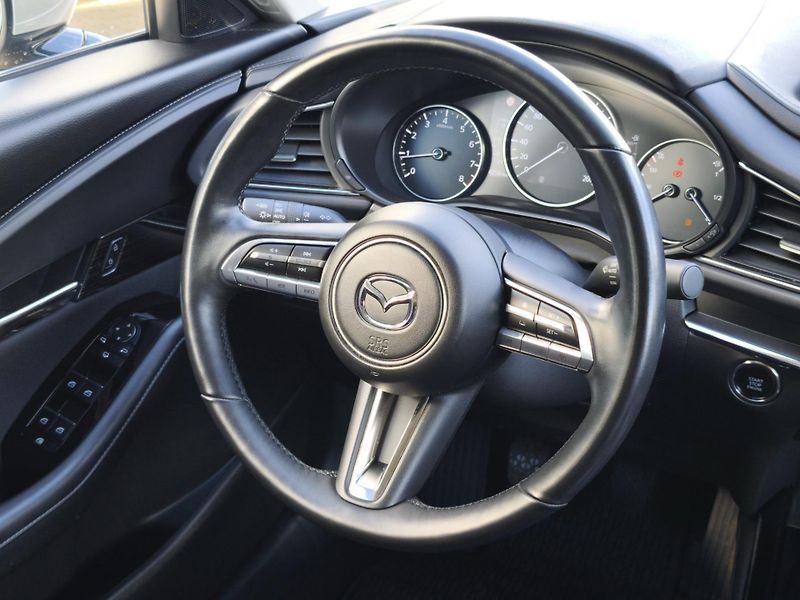 Mazda CX-30 2022 ČR 2.0 Skyactiv 137kW GT+ - fotka 8 z 36