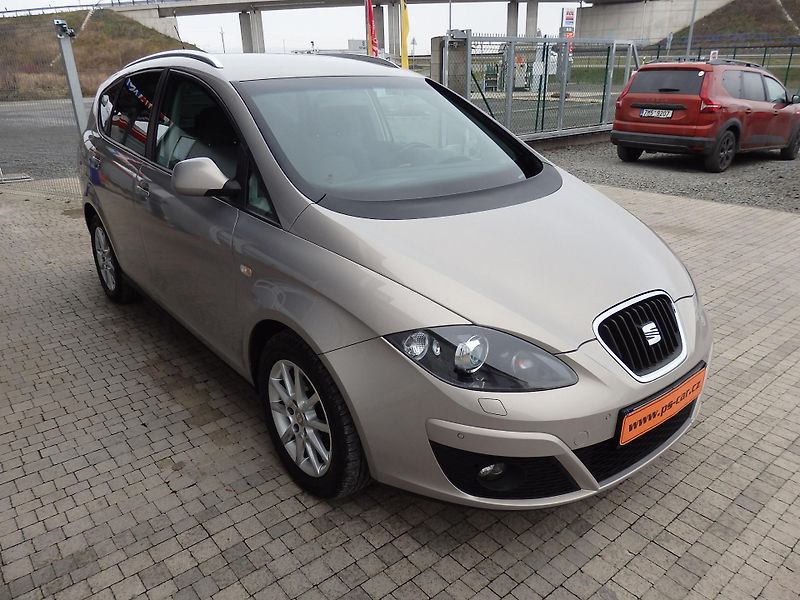 Seat Altea XL 1.6 TDI 77kW ZÁLOHOVÁNO - fotka 3 z 15