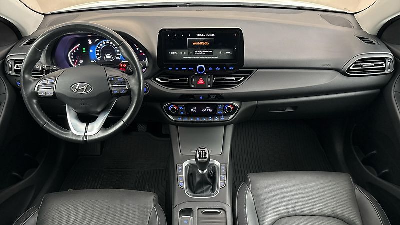 Hyundai i30 1.6 CRDI Style Kombi - fotka 8 z 28