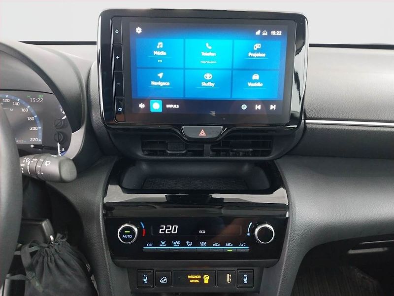 Toyota Yaris Cross (2024) 1.5 VVT-iE - fotka 12 z 19