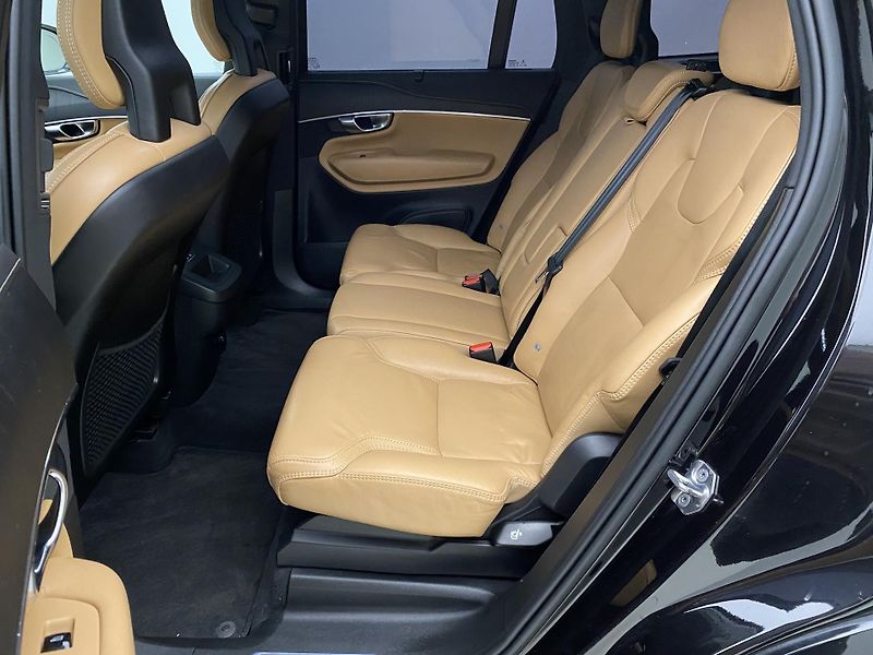 Volvo XC90 B5 AWD INSCRIPTION AUT CZ - fotka 5 z 48