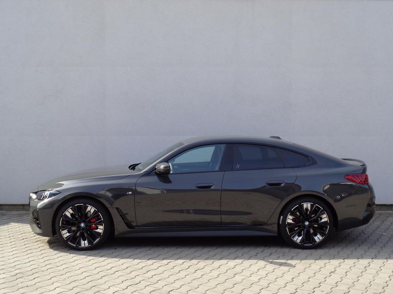 BMW Řada 4 420d xDrive Gran Coupe M-Sport - fotka 3 z 29