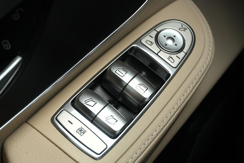 Mercedes-Benz Třídy V 300d Marco Polo, 4x4, ČR, ACC - fotka 33 z 49