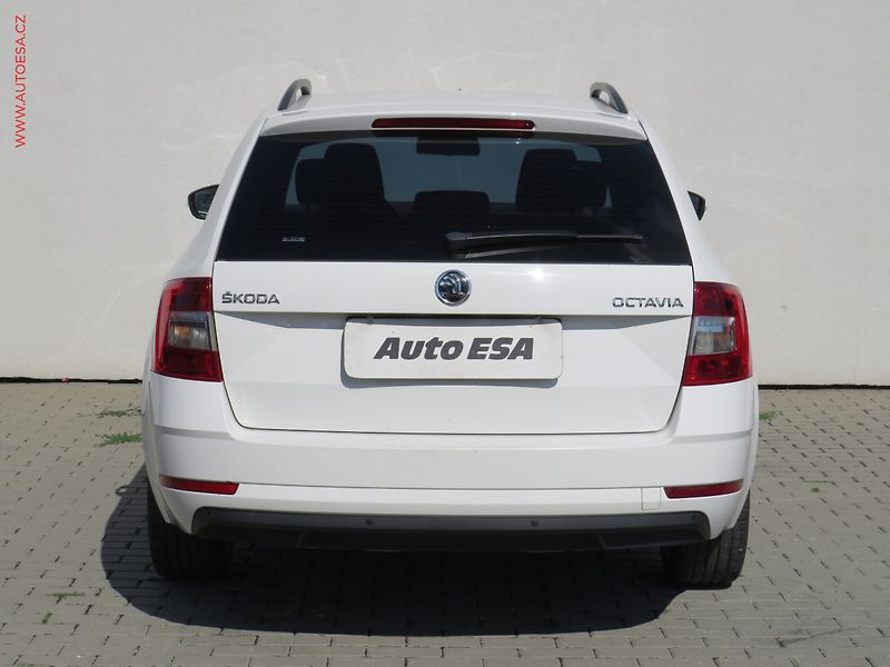 Škoda Octavia (2018) 1.6 TDi, ČR, Ambition - fotka 5 z 19