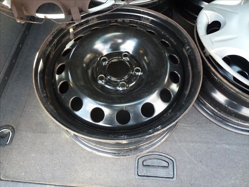 Opel Vectra 1,9 CDTi Wagon Station - fotka 21 z 44