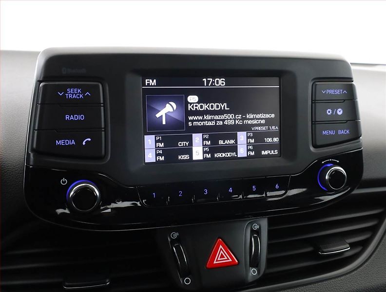 Hyundai i30 (2018) 1.4 T-GDI, ČR,1.maj - fotka 14 z 18