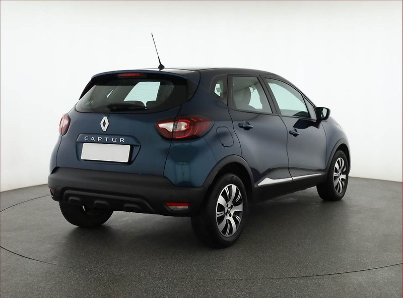 Renault Captur (2018) 0.9 TCe, ČR,1.maj, Navi - fotka 5 z 15
