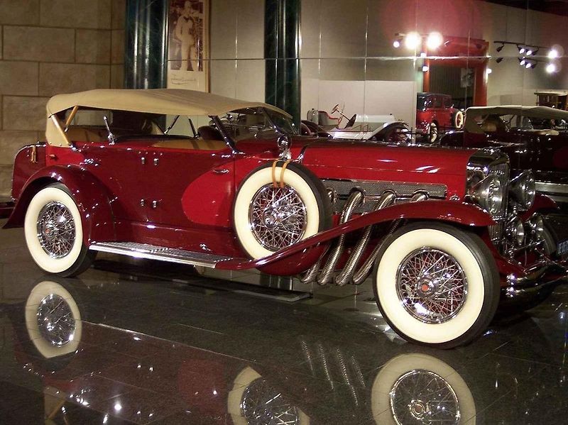 Vůz Duesenberg Model J z roku 1934. Foto: Wikimedia Commons, Jay Cross, CC BY 2.0