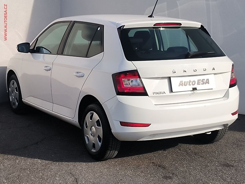 Škoda Fabia (2020) 1.0 MPi, ČR, Klima - fotka 6 z 15