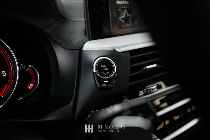 BMW X3 (2018) xDrive30d M Sport 195kW - fotka 39 z 53