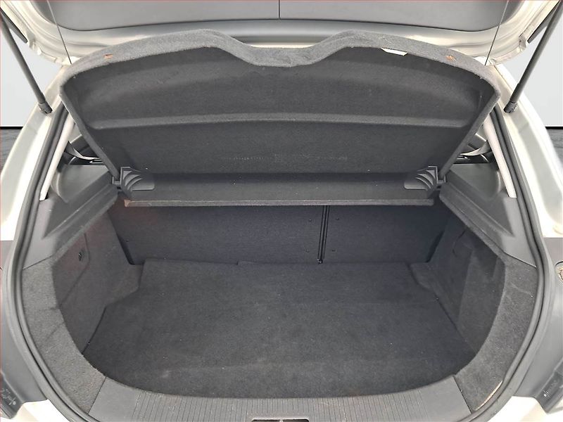 Opel Astra (2006) 1.6 16V, Tažné, jezdí výborně - fotka 13 z 17
