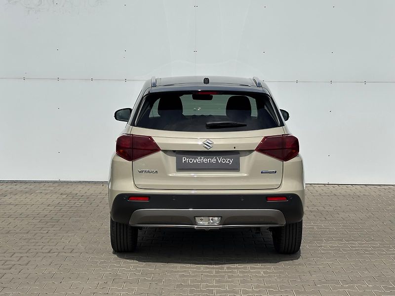 Suzuki Vitara 1,4 BoosterJet Elegance - fotka 9 z 26
