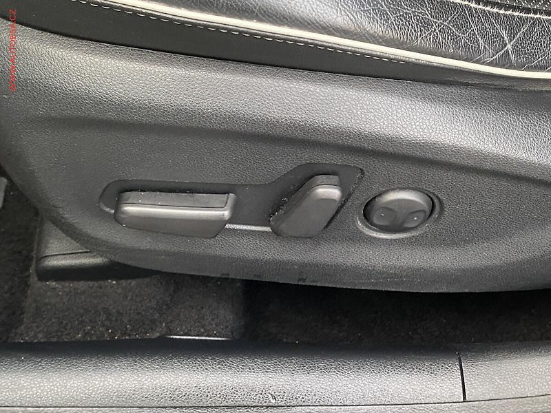 Kia Sportage (2017) 1.6 GDi DreamTeam, Kůže, navi - fotka 12 z 19