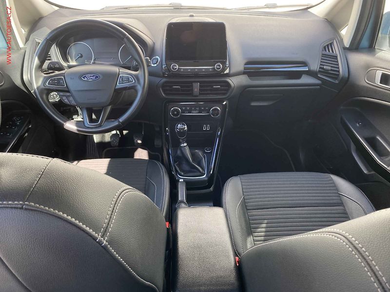 Ford EcoSport (2019) 1.0 EB, Titanium, navi - fotka 8 z 17