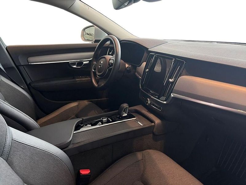 Volvo V90 B4 Diesel Core Kam NezTop Taž - fotka 10 z 16