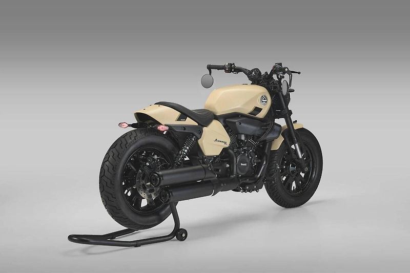 Benelli (2026) Leoncino Bobber 400 - fotka 12 z 12