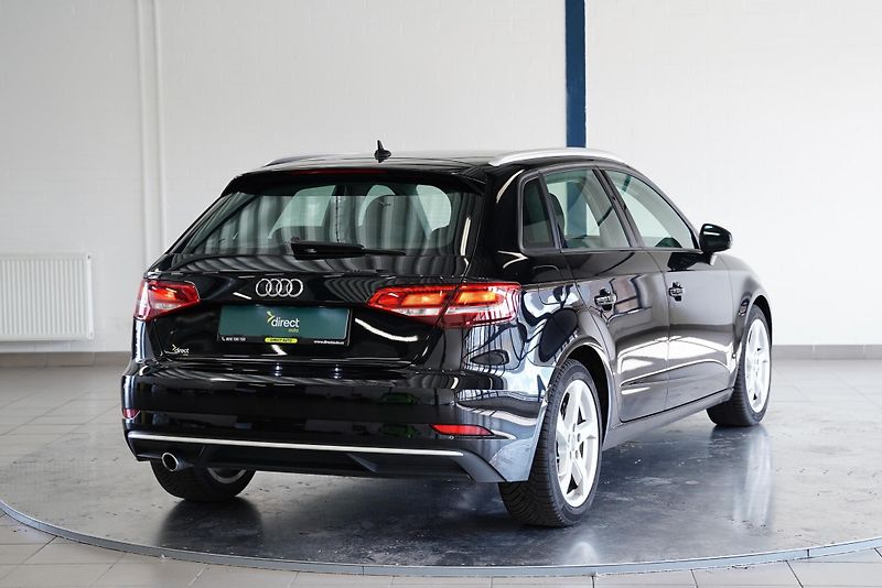 Audi A3 - fotka 2 z 29