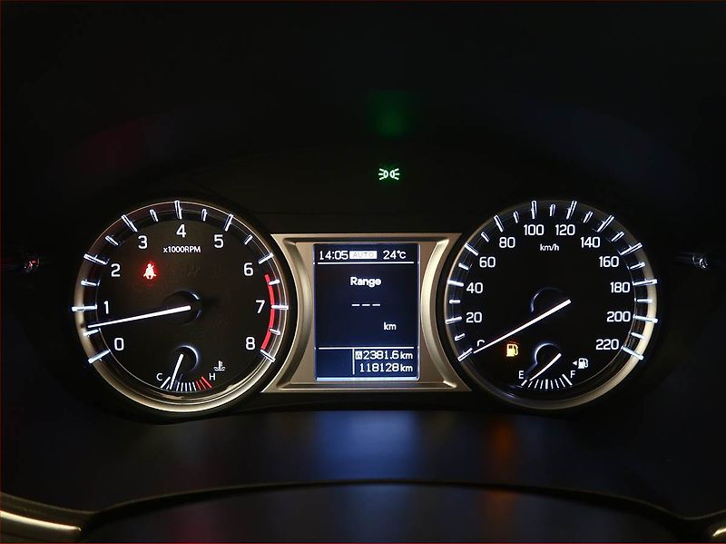 Suzuki Vitara (2016) 1.6 VVT, 4X4, Navi, Tempomat - fotka 11 z 17