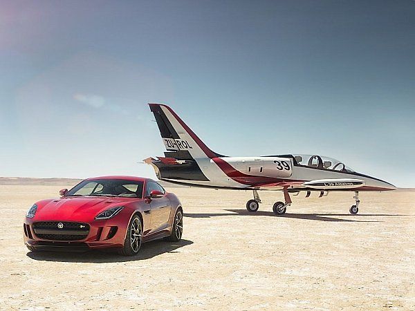 Jaguar F-Type s pohonem všech kol.
