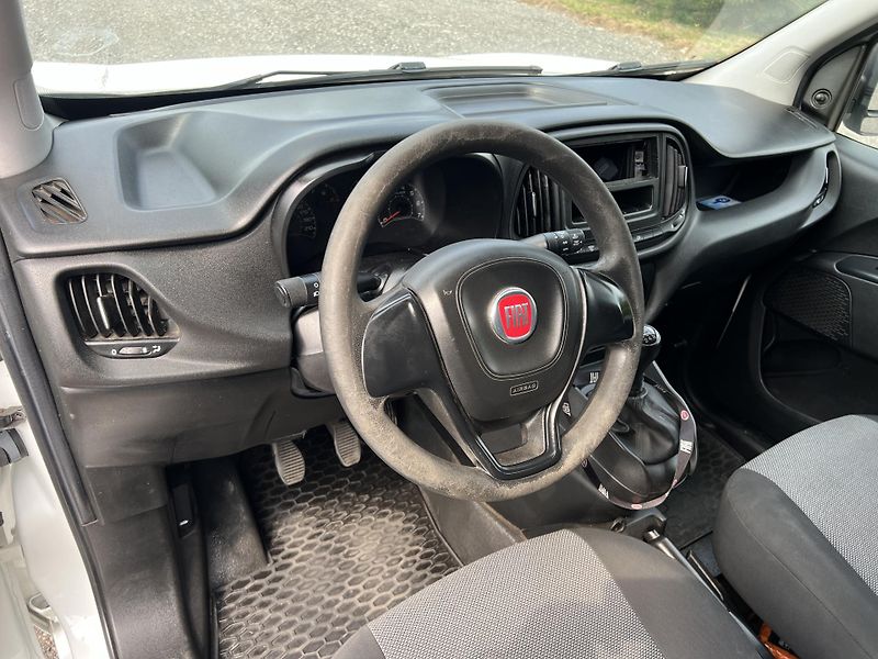 Fiat Dobló 1.3MTJ,66kw,ČR - fotka 23 z 27