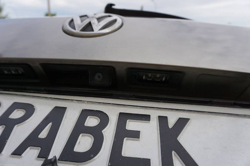Volkswagen Passat Variant (2012) 2,0   125 kw 2,Majitel  nové v - fotka 27 z 36