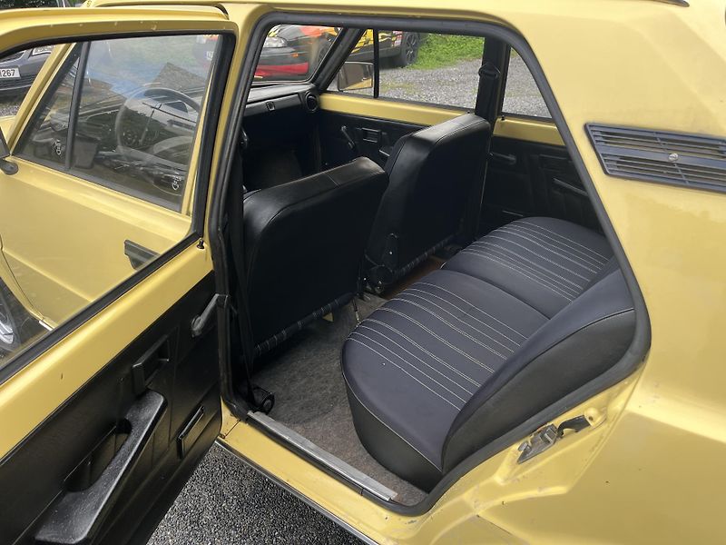 Škoda 120 (1983) 120L 36 Kw Orig.STAV 1.Majitel - fotka 10 z 22