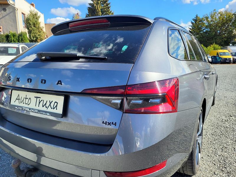 Škoda Superb 2.0 TDi DSG 4x4 SPORTLINE - fotka 41 z 46