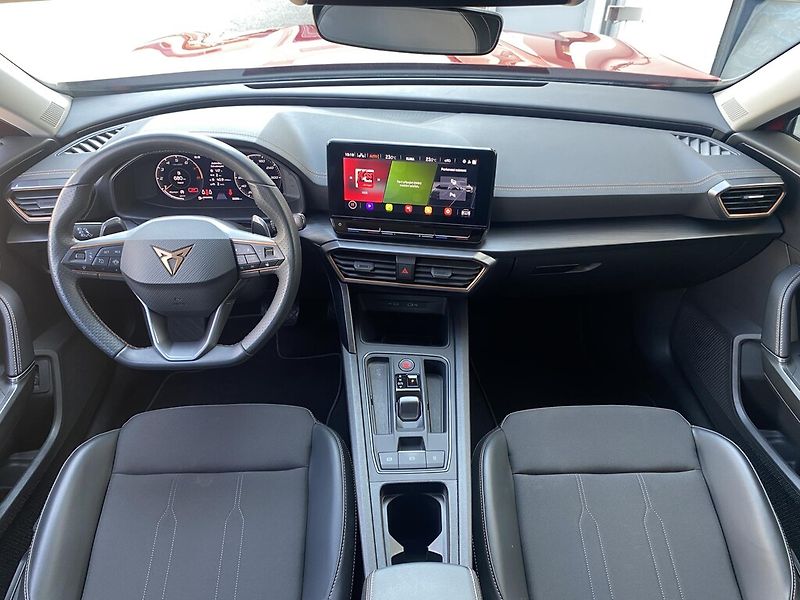 Cupra Formentor 2,0 TSI 140 kW 4WD DSG - fotka 10 z 29