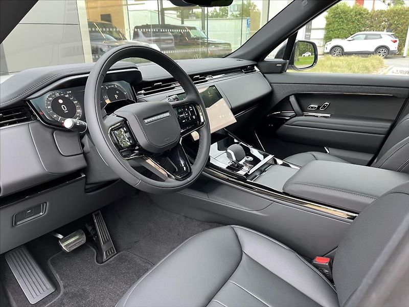 Land Rover Range Rover Sport (2026) 3,0 Dynamic SE D300 AWD - fotka 8 z 20