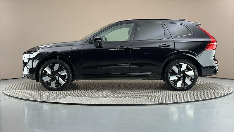Volvo XC60 2.0 T8 AUT AWD Ultra Dark - fotka 4 z 36
