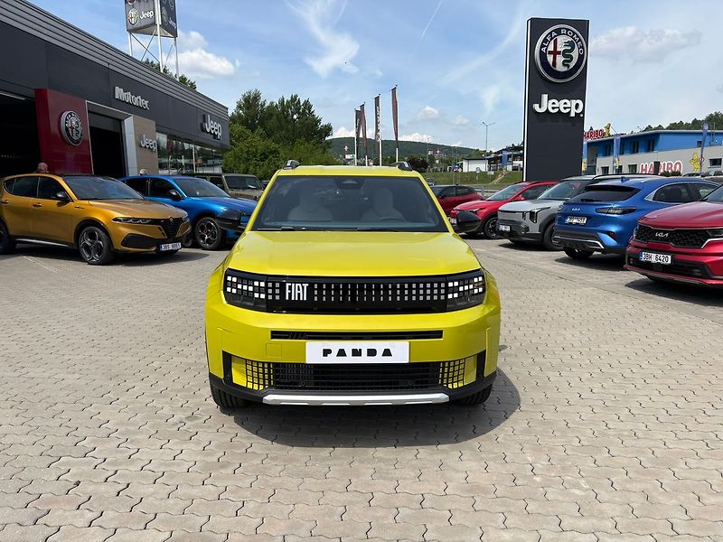 Fiat Grande Panda (2025) La Prima 1.2 Turbo 100k - fotka 2 z 13