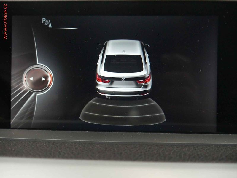 BMW Řada 3 (2016) 2.0 TDI GT, AT, LED, kůže - fotka 14 z 23