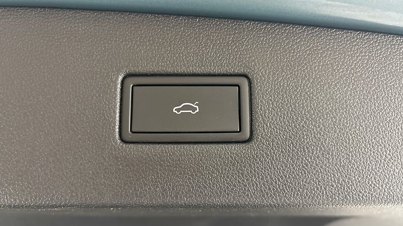 Volkswagen Tiguan Allspace 2.0 TDI DSG Life - fotka 21 z 29