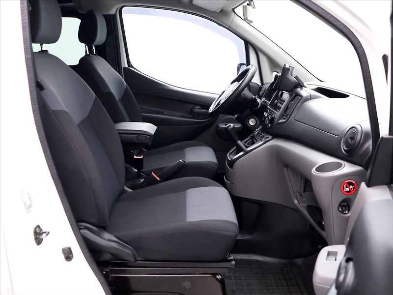 Nissan NV200 1,6 81kW Acenta CZ 75tkm - fotka 11 z 34