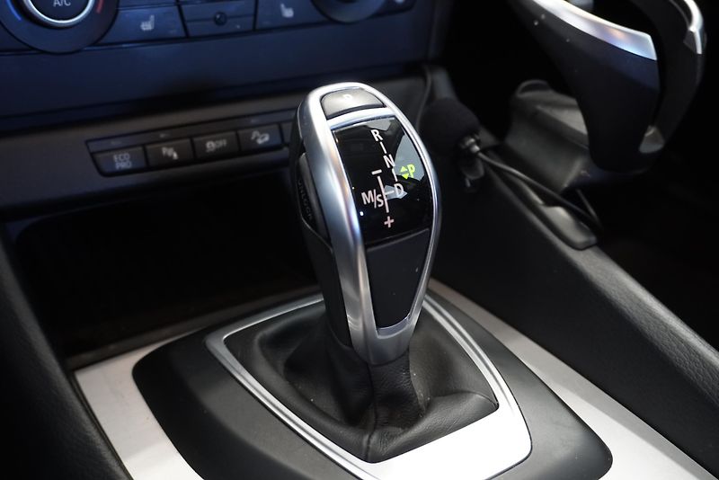 BMW X1 2,0 XDRIVE28I AUT. - fotka 15 z 30