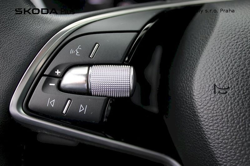 Škoda Octavia (2024) Combi Selection 1,5 TSI 110kW - fotka 10 z 25