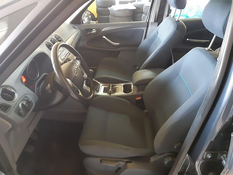 Ford S-MAX 1.8 TDCI DGIKLIMA 7míst - fotka 8 z 20