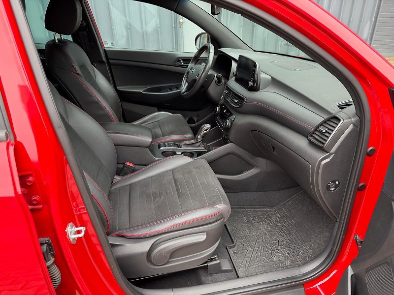 Hyundai Tucson 2,0 CRDi 4WD /N-line/1.maj./ČR - fotka 24 z 37