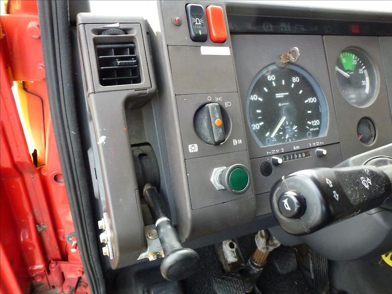 Mercedes-Benz 814 Hydraulická ruka plošina - fotka 40 z 50